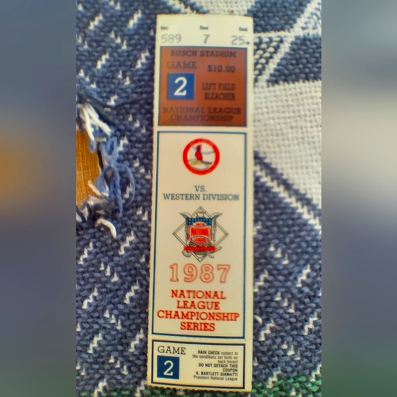 1987 base ball ticket stub - Picture 1 of 2